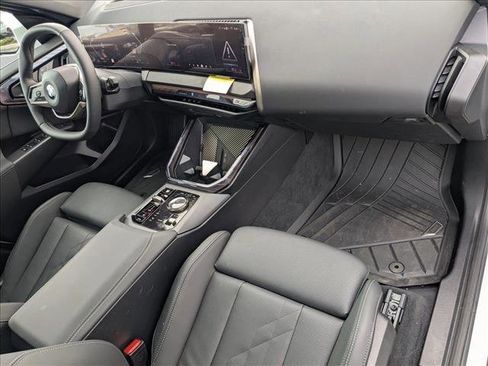 Used 2025 BMW X3 xDrive30i w/ Premium Package image 21
