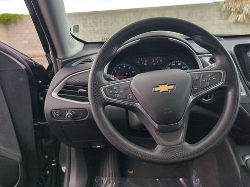 Used 2025 Chevrolet Malibu LT FWD image 20