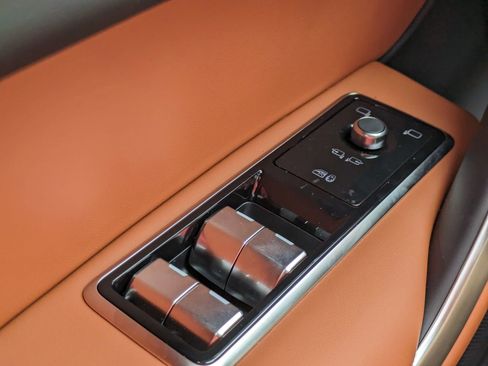 New 2026 Jaguar F-PACE R-Dynamic S image 21