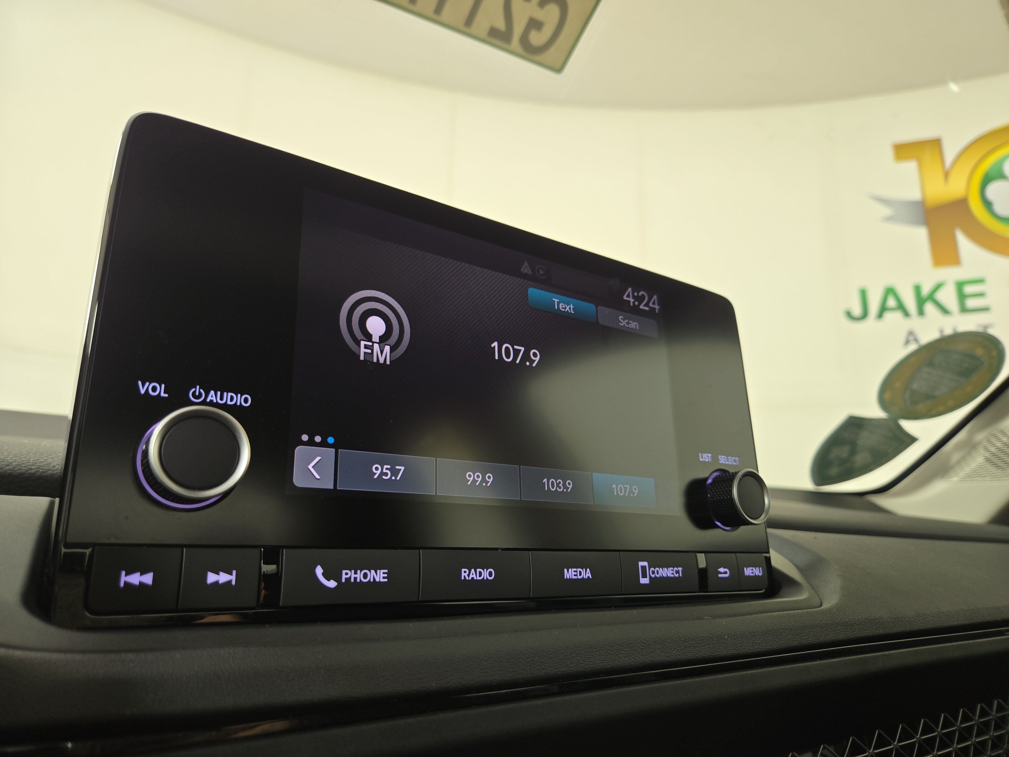 Used 2024 Honda Accord EX image 19