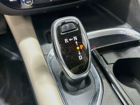 Used 2021 Buick Enclave Essence w/ Sound and Sites Package FWD image 17