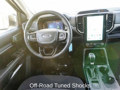 Used 2025 Ford Ranger XLT w/ FX4 Off-Road Package image 7