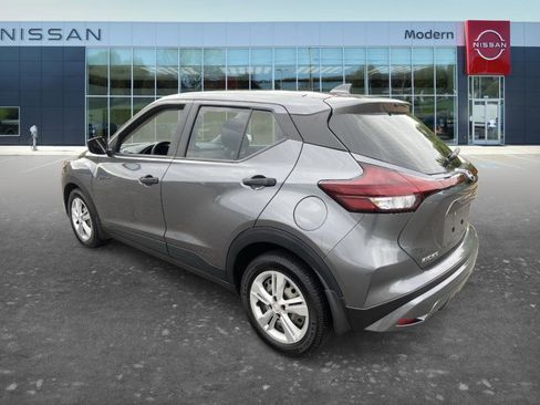 Used 2024 Nissan Kicks S FWD image 6