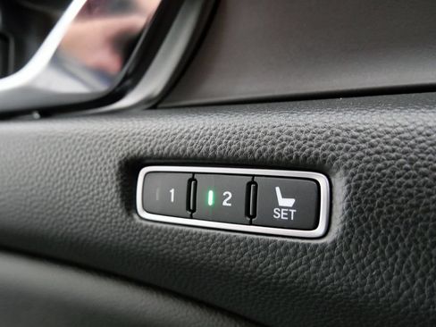 Used 2020 Honda Accord Touring image 14