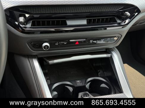 Used 2025 BMW M440i Coupe w/ Premium Package RWD image 24