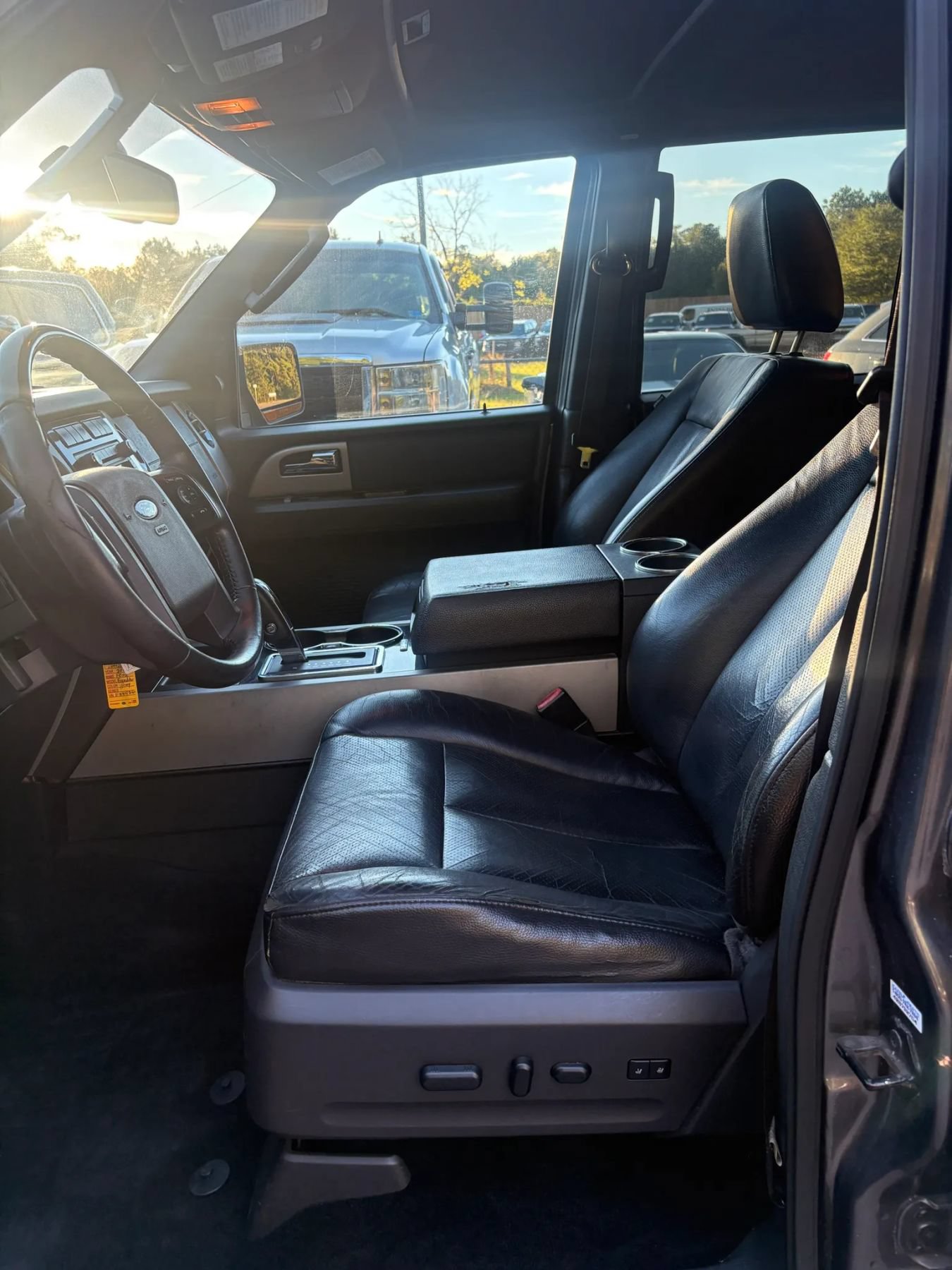 Used 2011 Ford Expedition Limited w/ 301A Rapid Spec Order Code AWD/4WD image 48