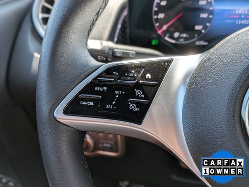 Used 2025 Mercedes-Benz GLB 250 4MATIC image 29