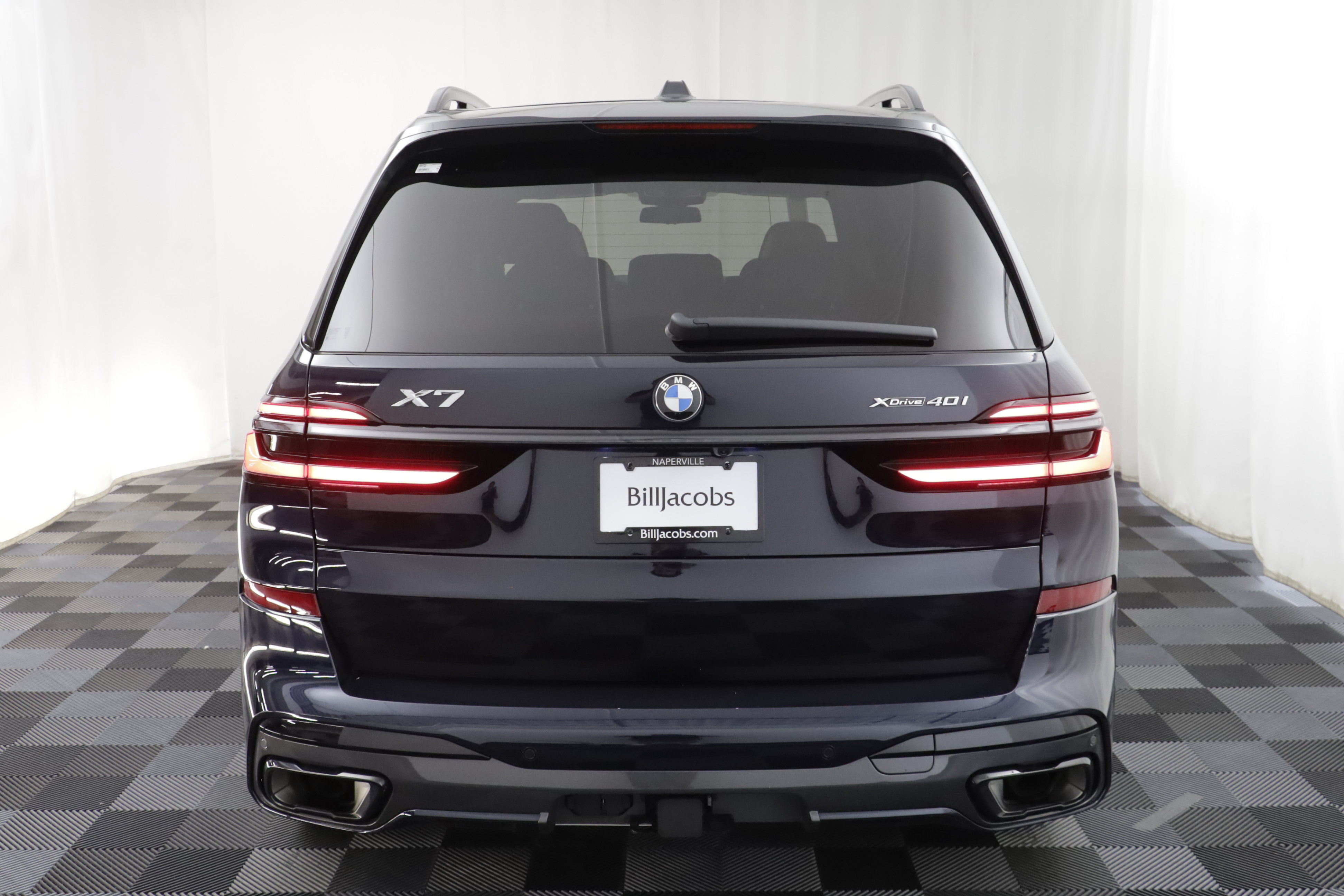 Used 2026 BMW X7 xDrive40i w/ M Sport Package AWD/4WD image 21