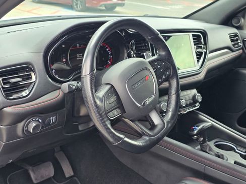 Used 2024 Dodge Durango GT RWD image 12