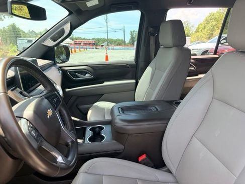 Used 2022 Chevrolet Tahoe LT RWD image 6
