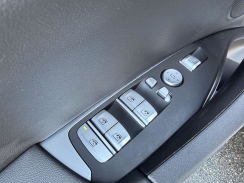 Used 2021 BMW X3 xDrive30i w/ M Sport Package image 14