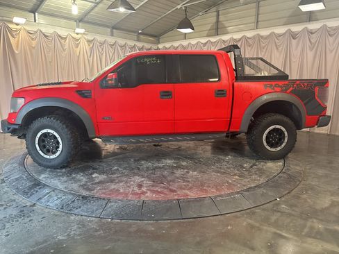 Used 2014 Ford F150 Raptor w/ Equipment Group 801A Luxury image 8