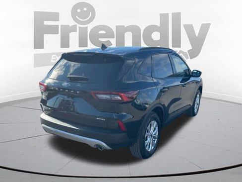 Used 2025 Ford Escape Active w/ Cold Weather Package image 5