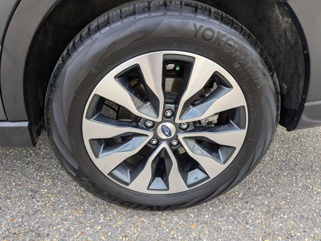Used 2024 Subaru Outback Limited AWD/4WD image 12