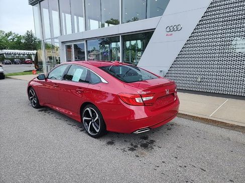 Used 2018 Honda Accord Sport image 7
