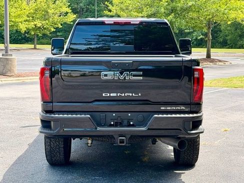 Used 2026 GMC Sierra 2500 Denali Ultimate AWD/4WD image 6