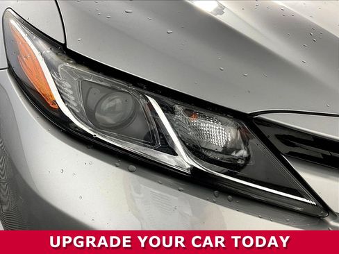 Used 2018 Toyota Camry LE FWD image 28