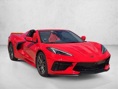 Used 2024 Chevrolet Corvette Stingray Convertible w/ Z51 Performance Package RWD image 3