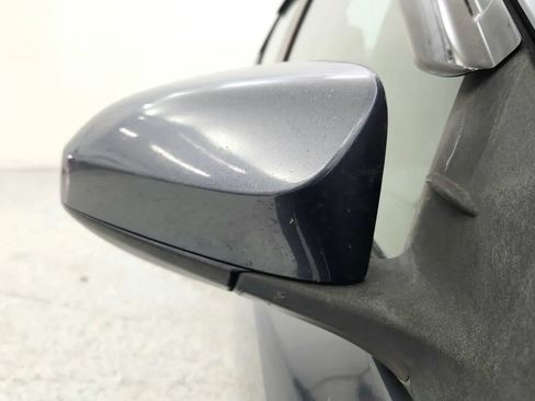 Used 2015 Toyota Corolla LE image 18