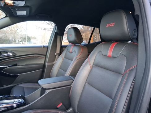 Used 2024 Chevrolet Trax RS w/ Driver Confidence Package image 12