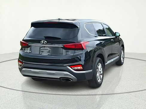 Used 2020 Hyundai Santa Fe SE AWD/4WD image 5