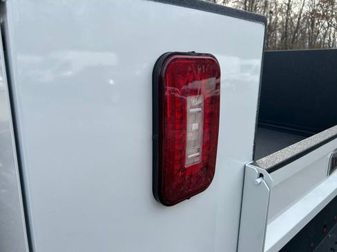 New 2026 Ford F550 4x4 Crew Cab image 35