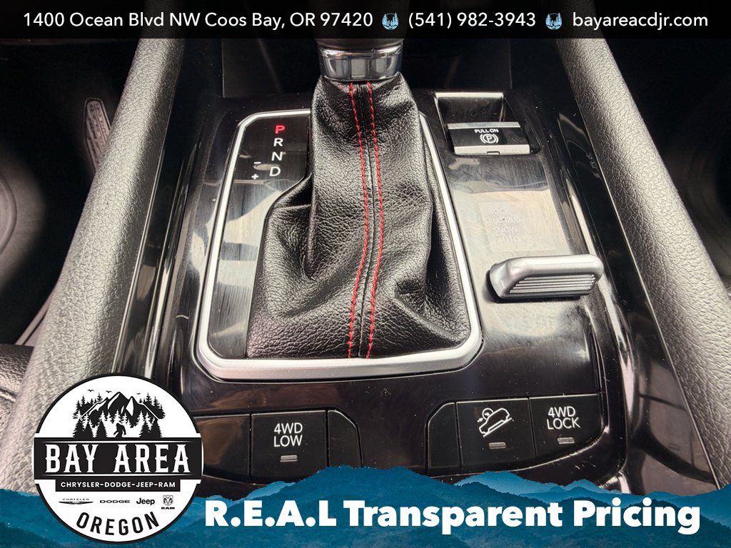 Used 2024 Jeep Compass Trailhawk w/ Trailhawk Elite Group AWD/4WD image 26