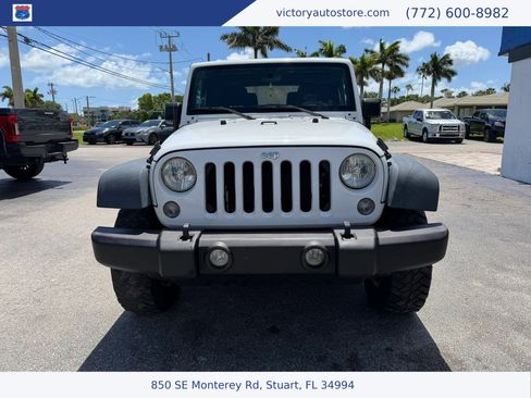 Used 2017 Jeep Wrangler Sport w/ Quick Order Package 24S AWD/4WD image 8