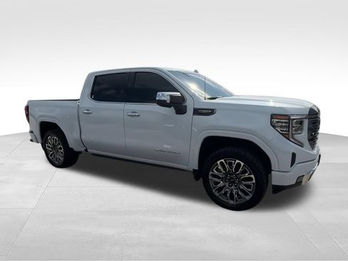 Used 2026 GMC Sierra 1500 Denali Ultimate AWD/4WD image 2