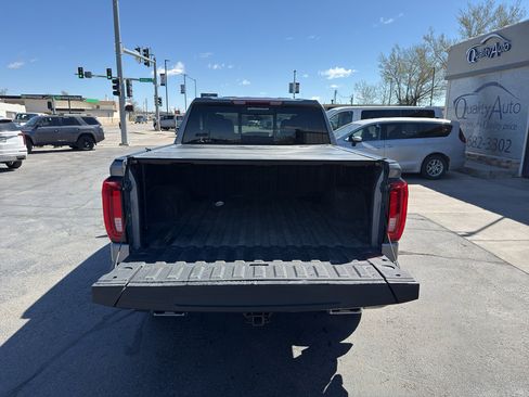 Used 2020 GMC Sierra 1500 AT4 w/ AT4 Premium Package AWD/4WD image 13