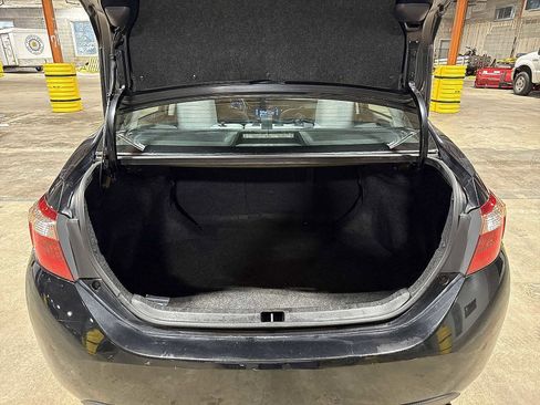 Certified 2018 Toyota Corolla L image 11