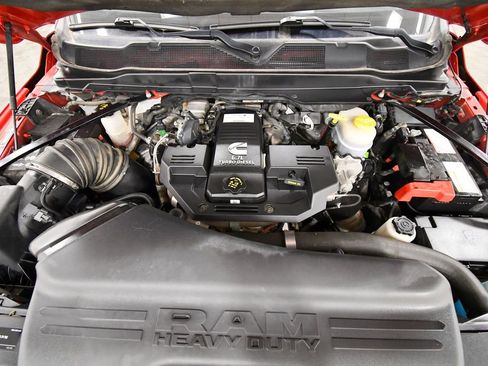 Used 2022 RAM 3500 Laramie image 12