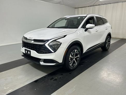 Certified 2023 Kia Sportage EX image 5