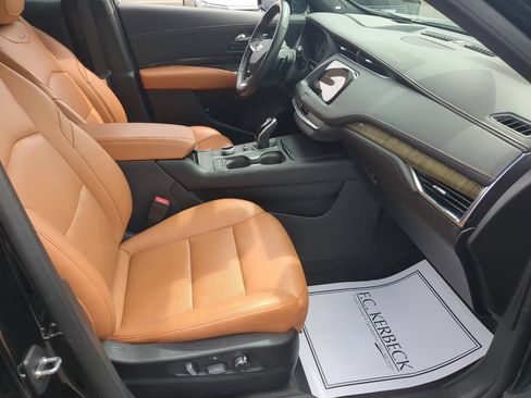 Certified 2020 Cadillac XT4 Sport AWD/4WD image 27