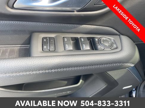 Used 2022 GMC Yukon XL Denali RWD image 27