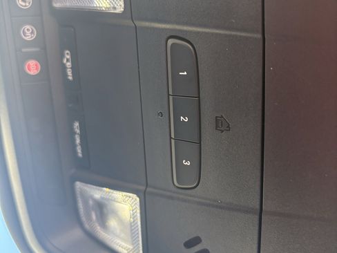 Used 2024 Buick Enclave Essence w/ Technology Package image 14