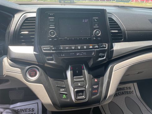 Used 2018 Honda Odyssey LX image 7
