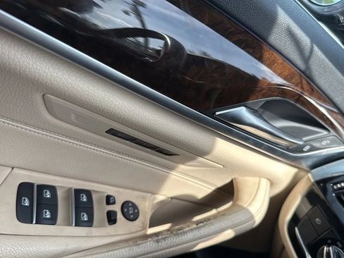 Used 2017 BMW 530i xDrive image 23