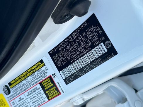 Certified 2024 Toyota Camry SE FWD image 29