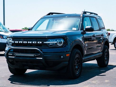 Used 2022 Ford Bronco Sport Outer Banks AWD/4WD image 7