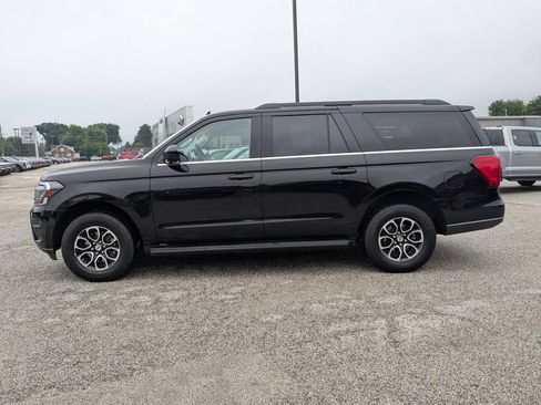 Used 2024 Ford Expedition Max XLT AWD/4WD image 7