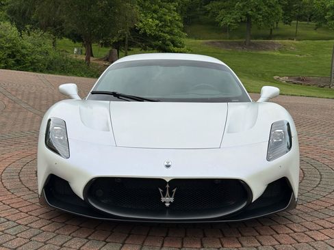 Used 2022 Maserati MC20 Coupe RWD image 18
