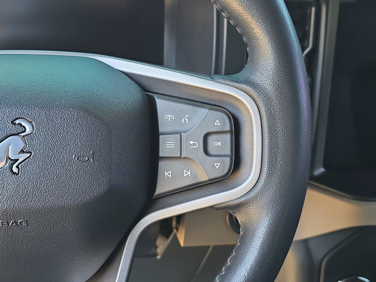 Used 2023 Ford Bronco Wildtrak AWD/4WD image 18
