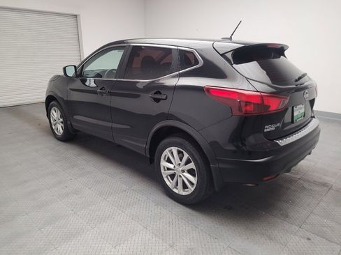 Used 2017 Nissan Rogue Sport S w/ S Appearance Package FWD image 3