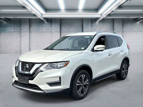 Used 2020 Nissan Rogue SV w/ Premium Package AWD/4WD image 2