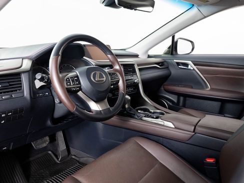 Used 2018 Lexus RX 350L Luxury image 13