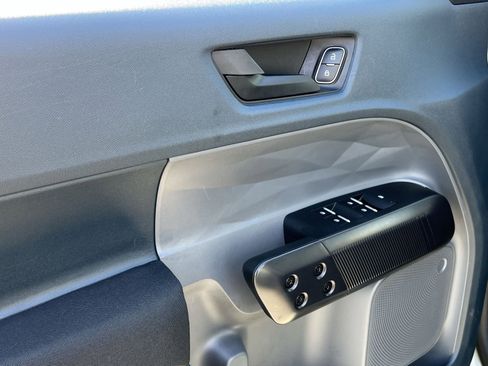 Used 2024 Ford Maverick XL image 15