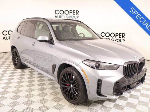 Used 2024 BMW X5 xDrive40i w/ M Sport Package AWD/4WD image 1