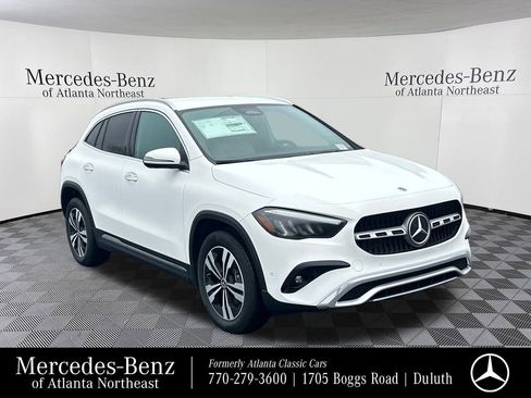 New 2026 Mercedes-Benz GLA 250 4MATIC image 1
