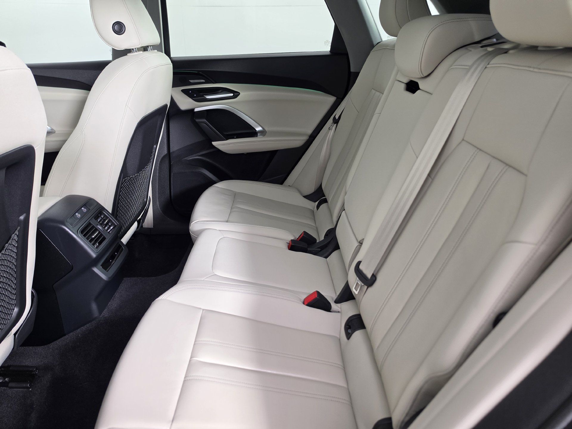 Used 2025 Audi Q5 Premium Plus AWD/4WD image 26